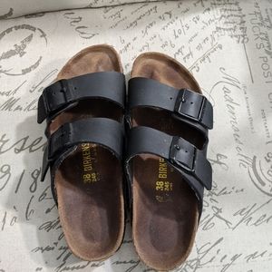 Birkenstocks black